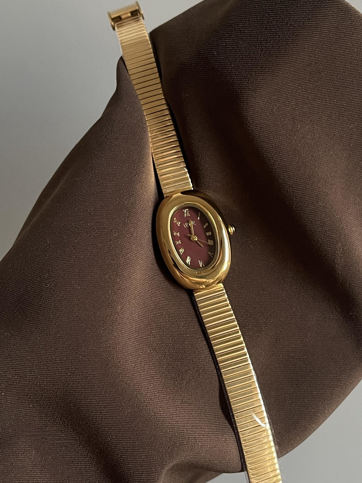 Kalonbd Exquisite Steel Belt Gold Watch - KALONBD.COM