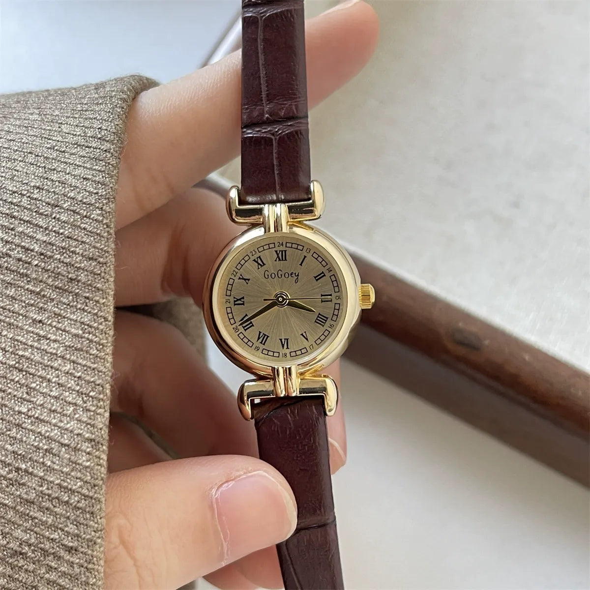 Retro art vintage watch-Coffee(Pre-book)