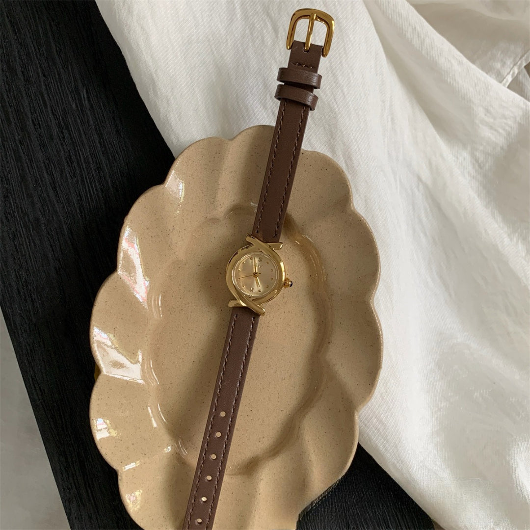 Kalonbd Luxurious Retro Style watch(Pre-book)