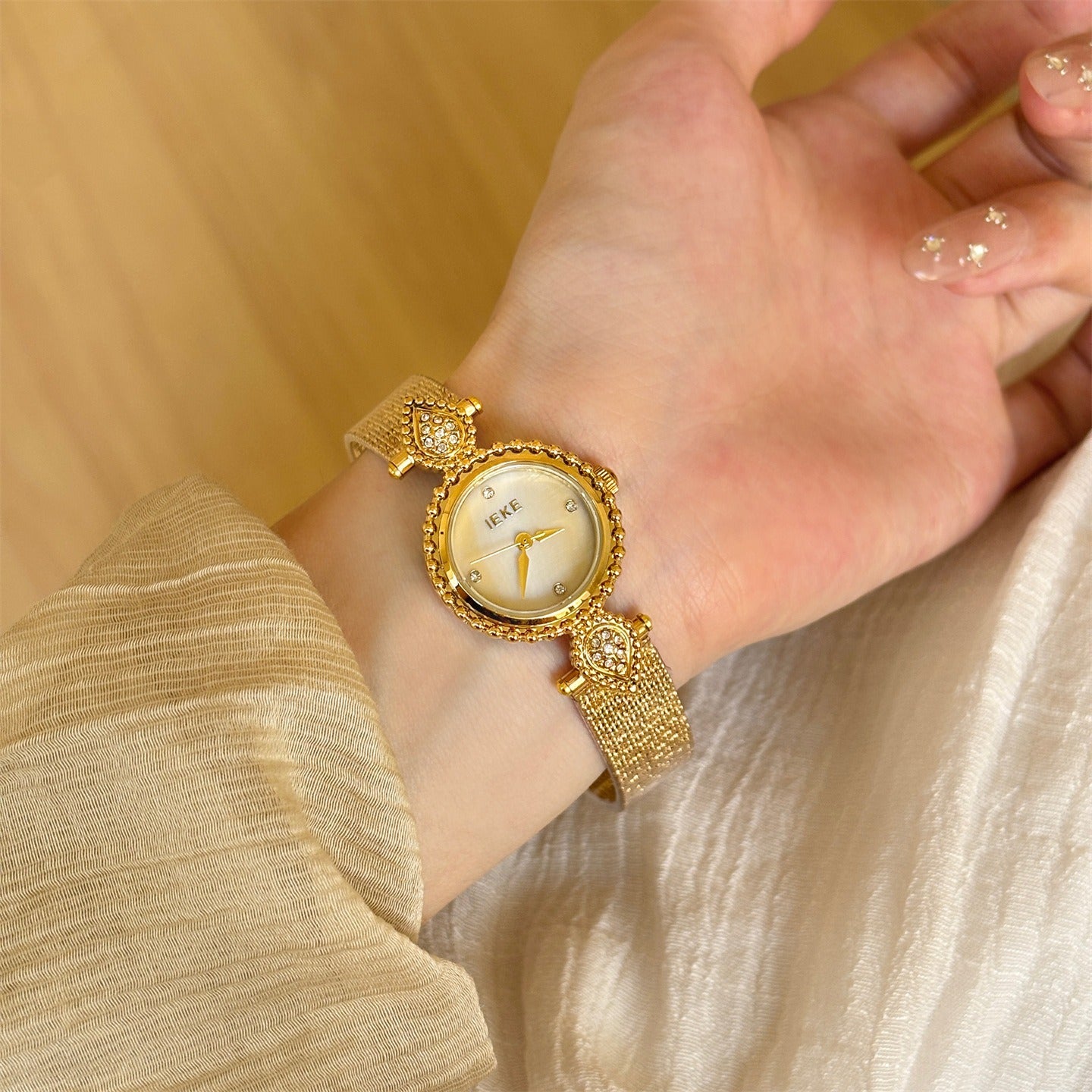 Kalonbd Pearl Diamond Women's Watch(pre-book)