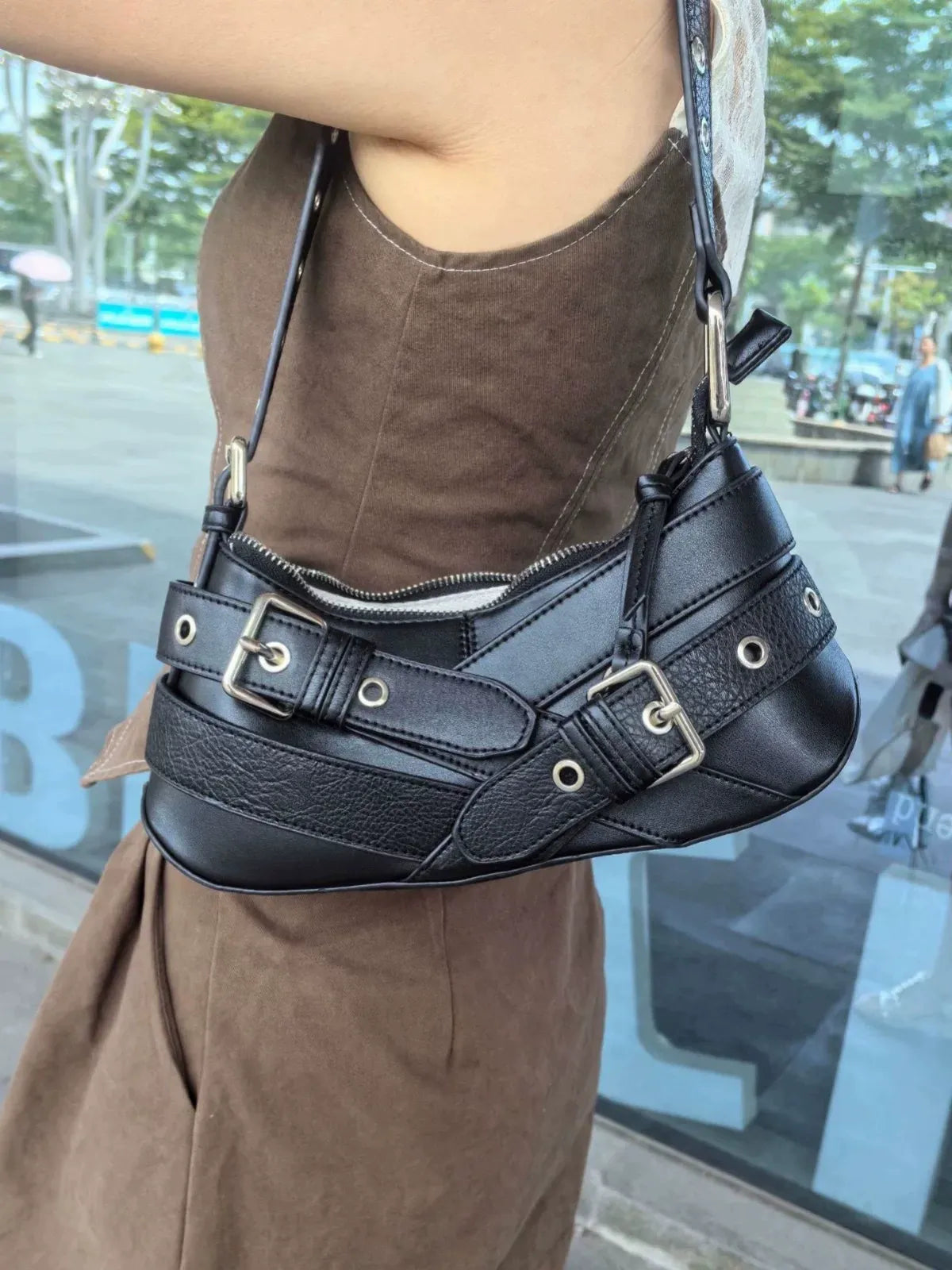 KalonBd retro and versatile handbag-Black(Pre-book)