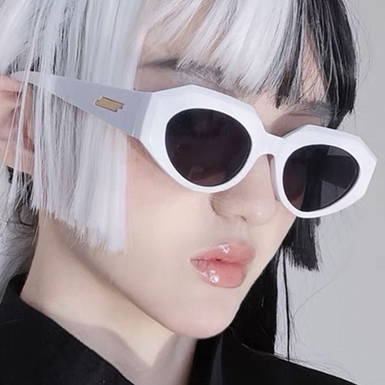 2022 new retro street shooting sunglasses-white - KALONBD.COM