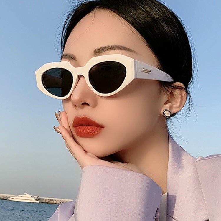2022 new retro street shooting sunglasses-white - KALONBD.COM