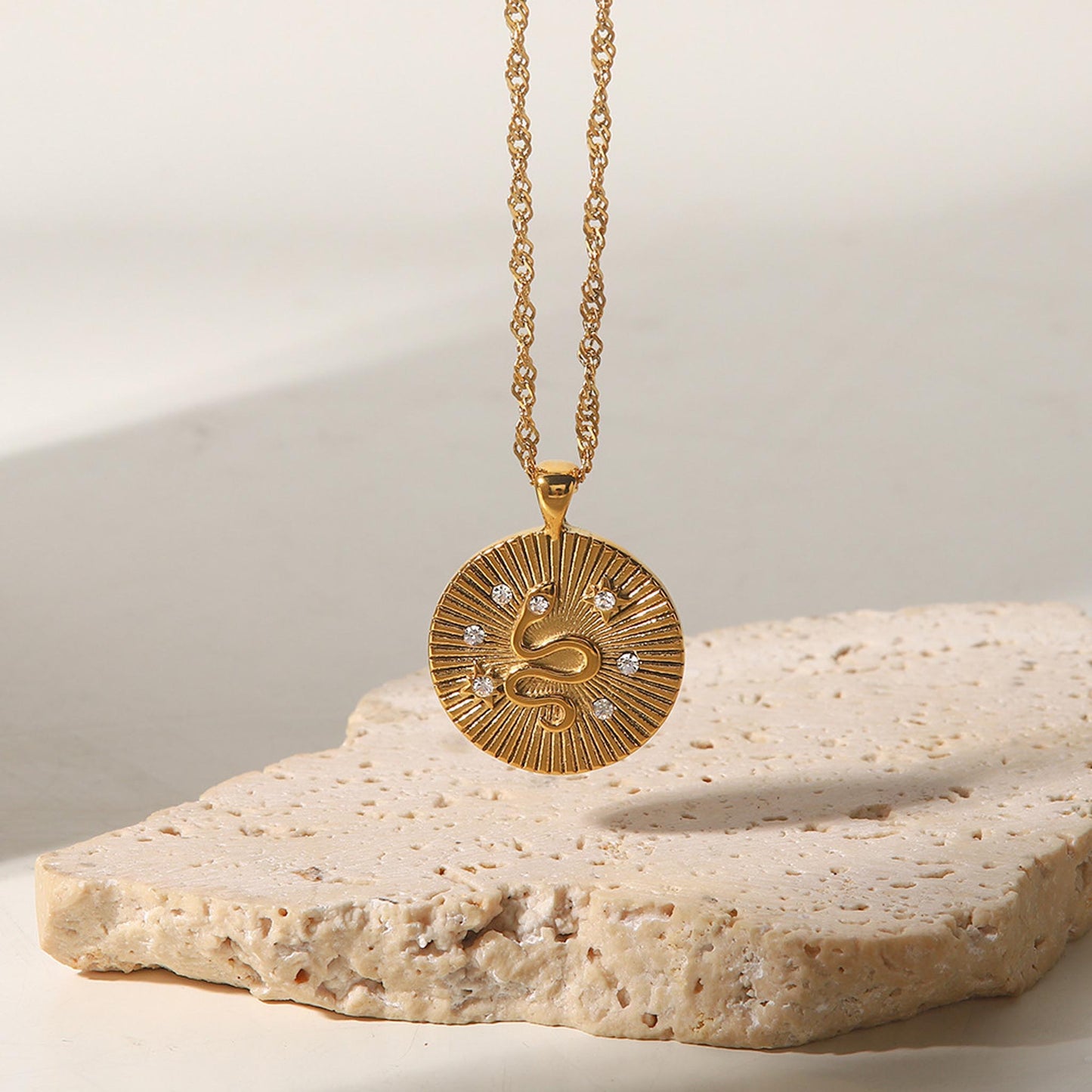 Gold-plated Snake Small Circle Necklace