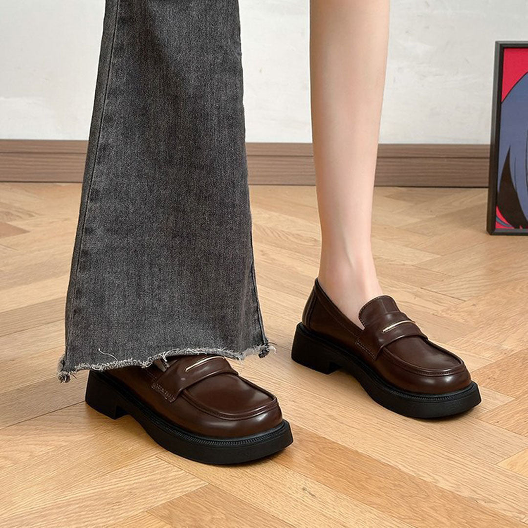 British style mary jane loafer