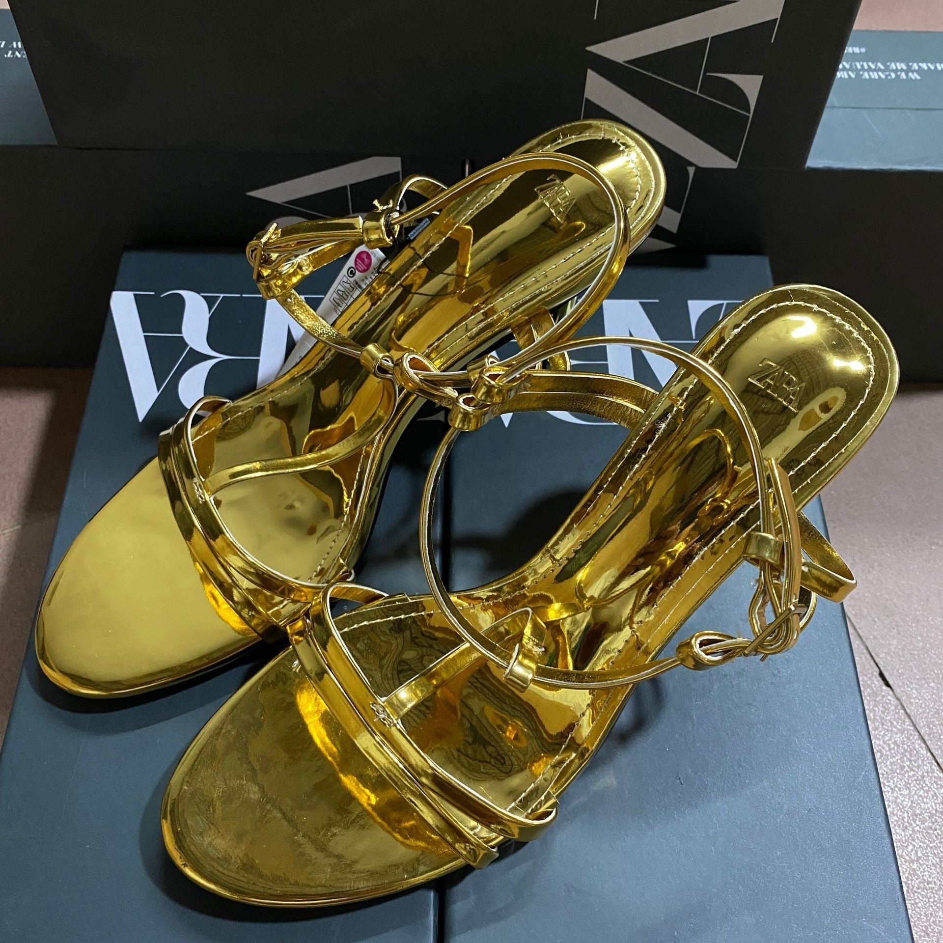 KalonBd Gold shallow high heel - KALONBD.COM