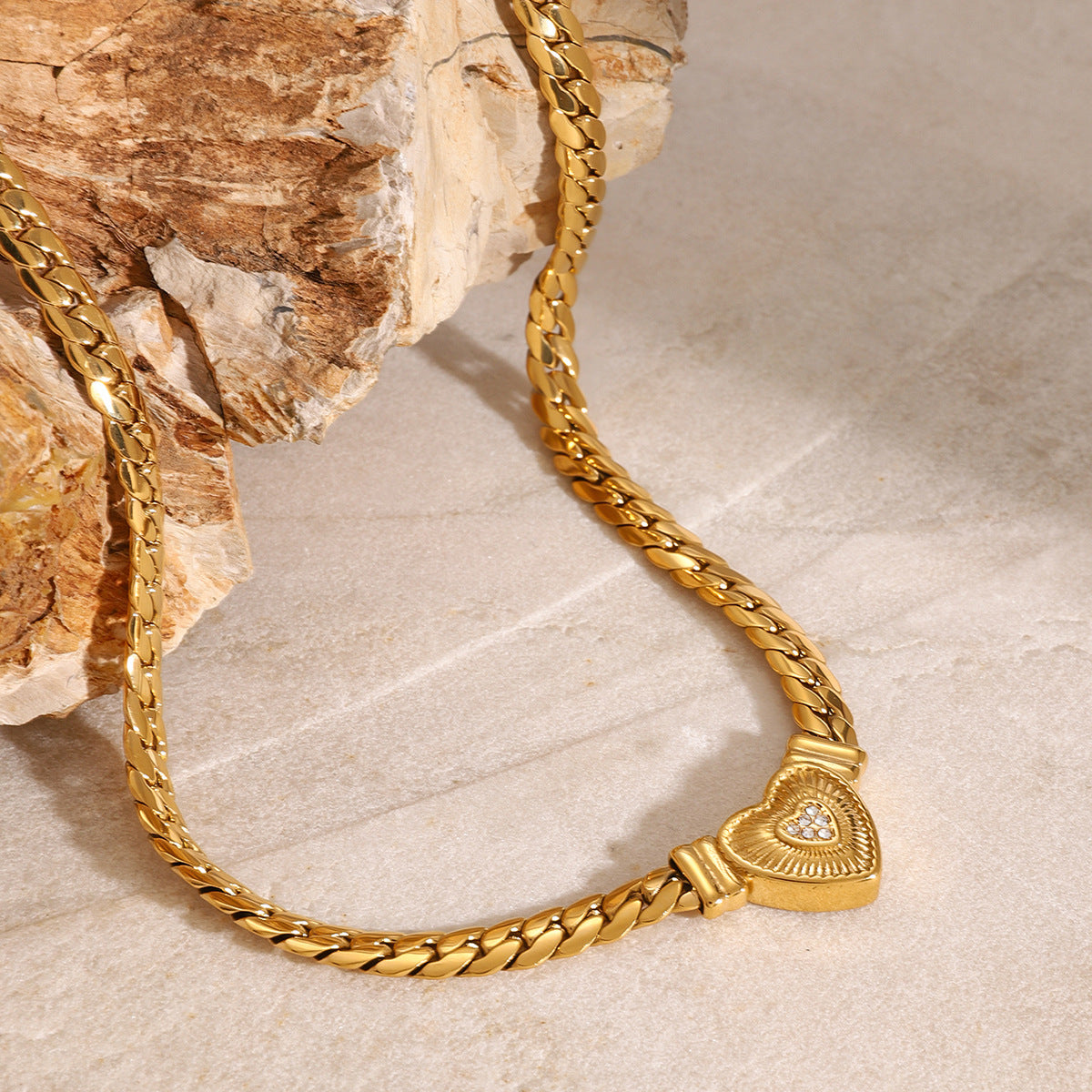 Kalonbd premium love necklace(pre-book) - KALONBD.COM