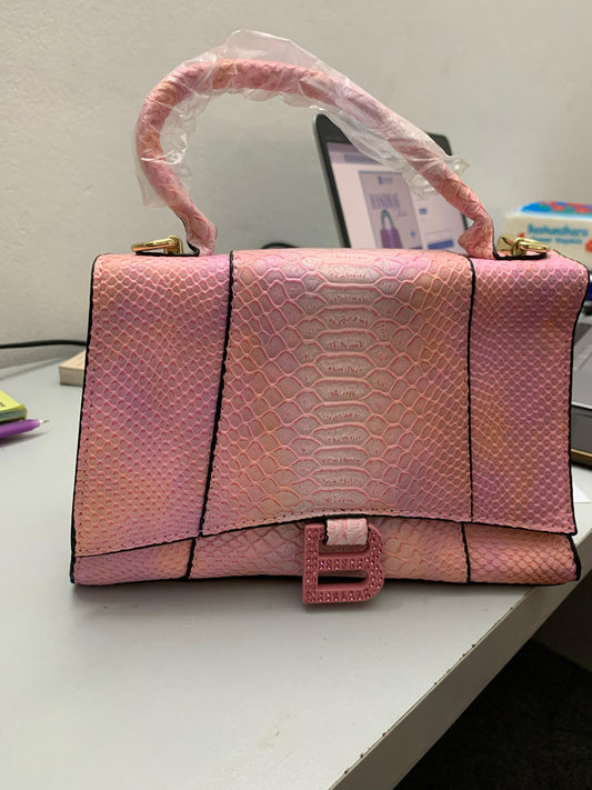 exclusive bag B-pink pattern