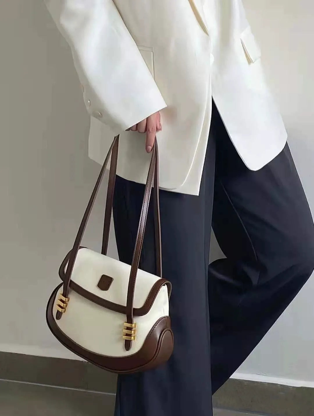 Kalonbd vintage French Saddle bag