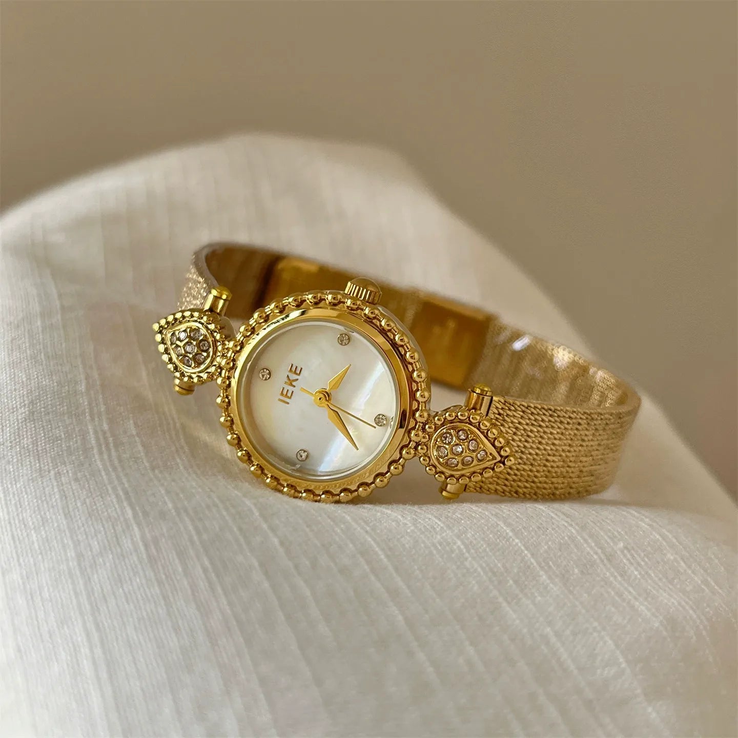 Kalonbd Pearl Diamond Women's Watch(pre-book)