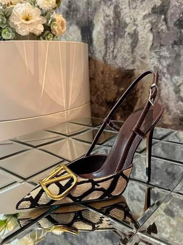 French-style Closed-Toe V-Buck Heels(Pre-book)