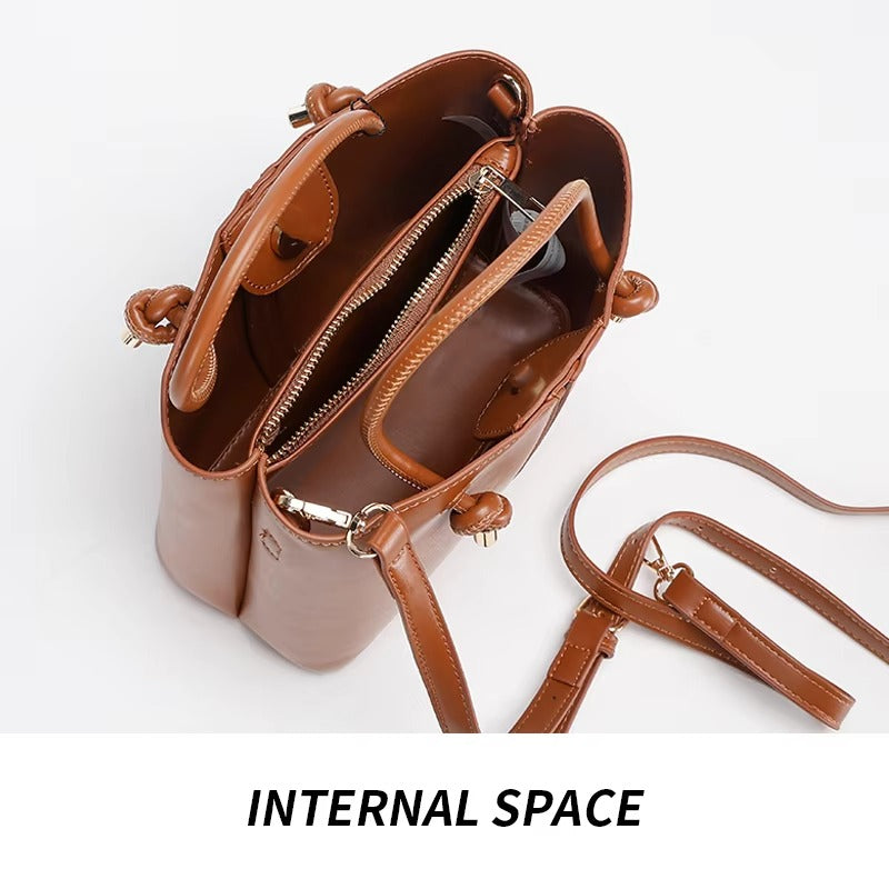 Kalonbd niche design leisure bucket bag (pre-book)