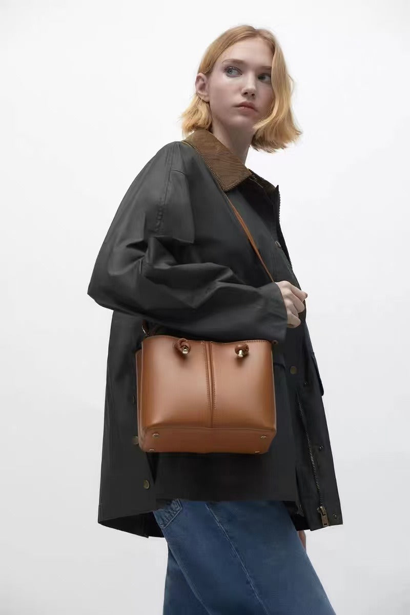 Kalonbd niche design leisure bucket bag (pre-book)