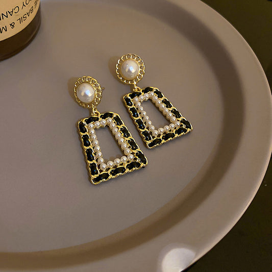 square shaped koren style earrings